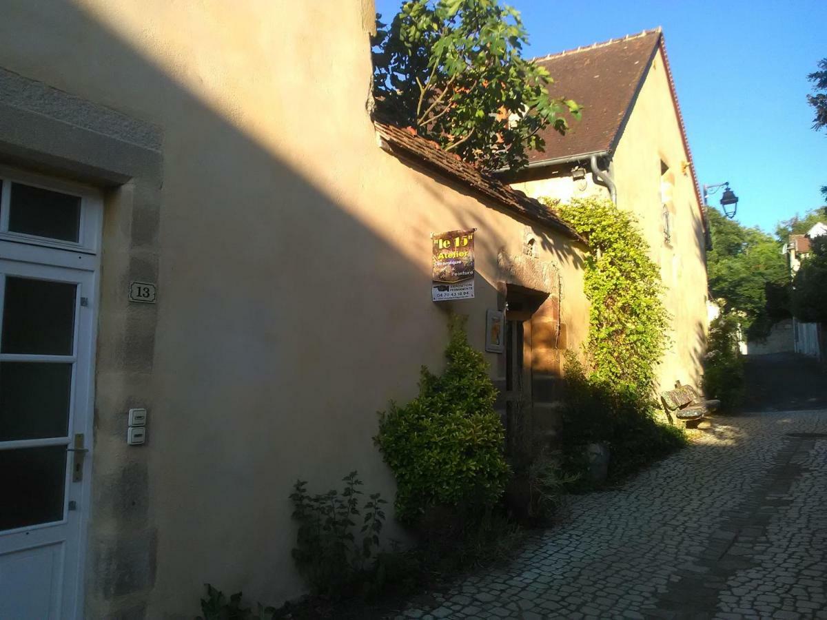 L'Atelier Du Chapeau Rouge Apartamento Souvigny Exterior foto